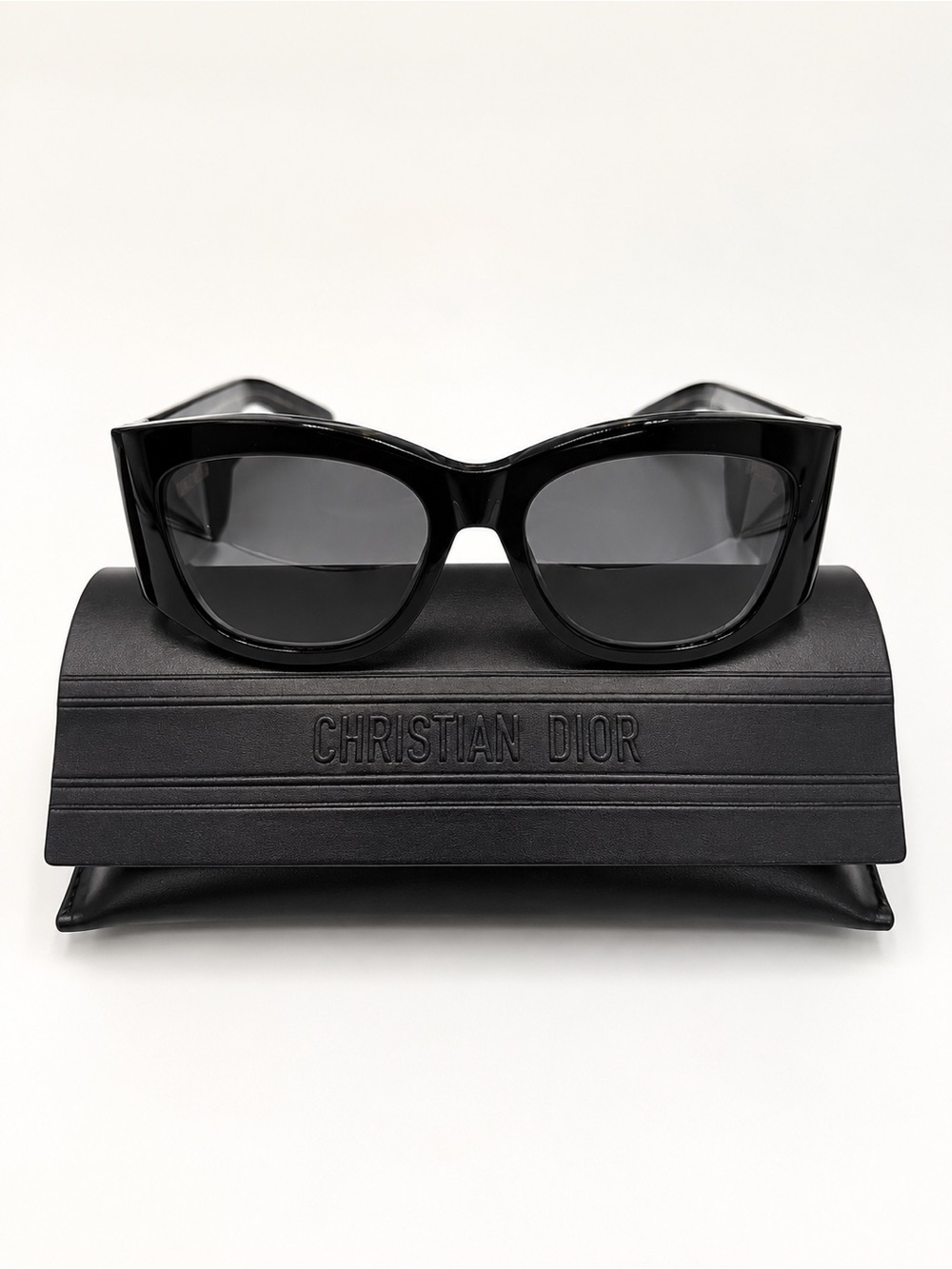 Dior Glossy Black Cat-Eye Sunglasses